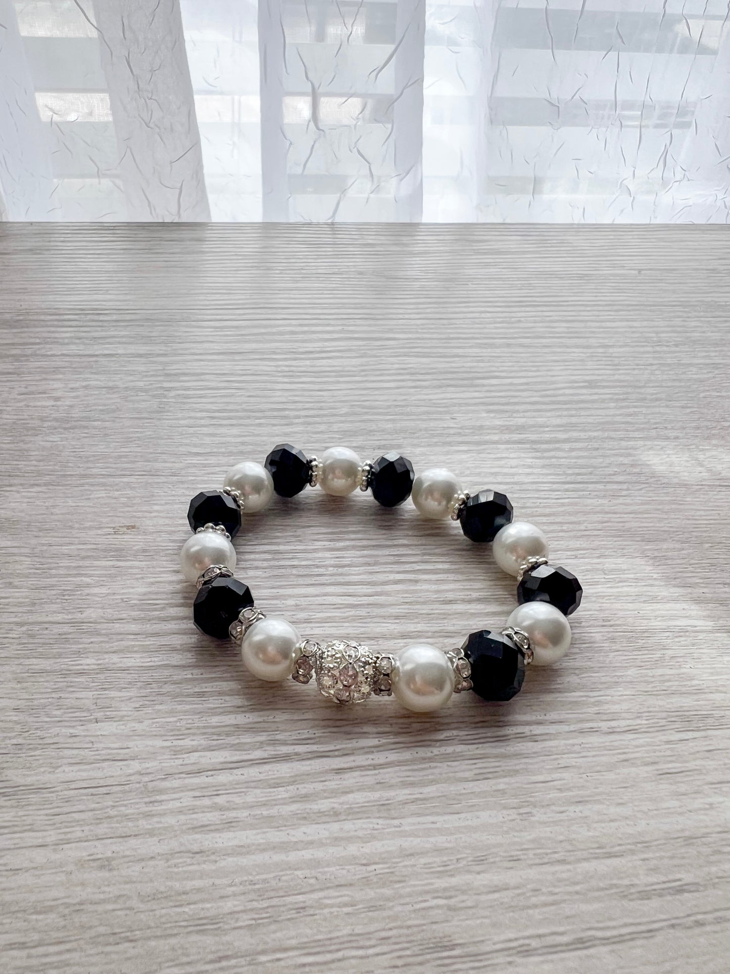 Onyx Pearl Beaded Bracelet