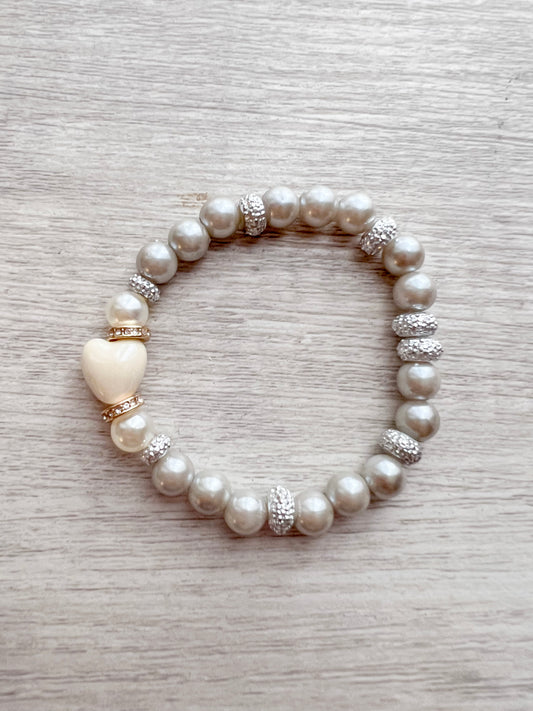 Pearl Heart Beaded Bracelet